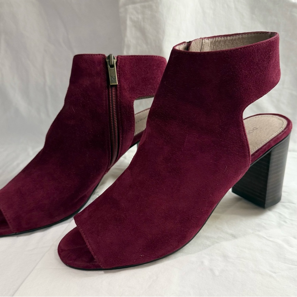 Women's Donald Pliner Burgundy Peep-Toe Ankle Boots